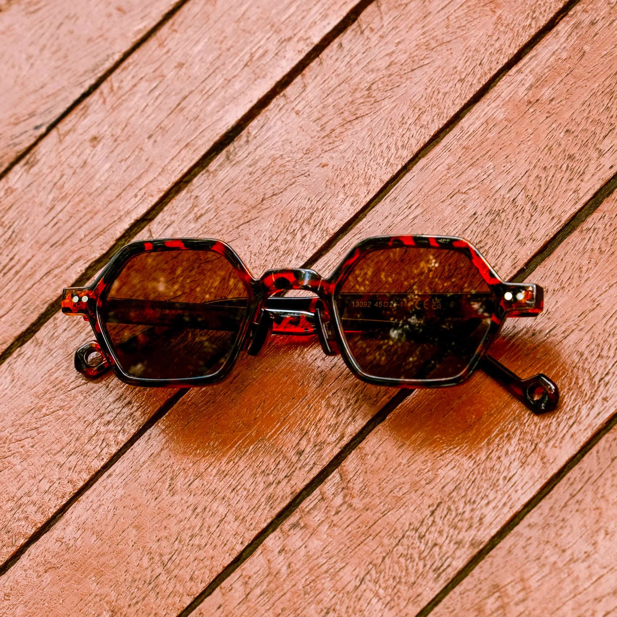 OCULOS_DE_SOL_IVORY_REVIERE_5