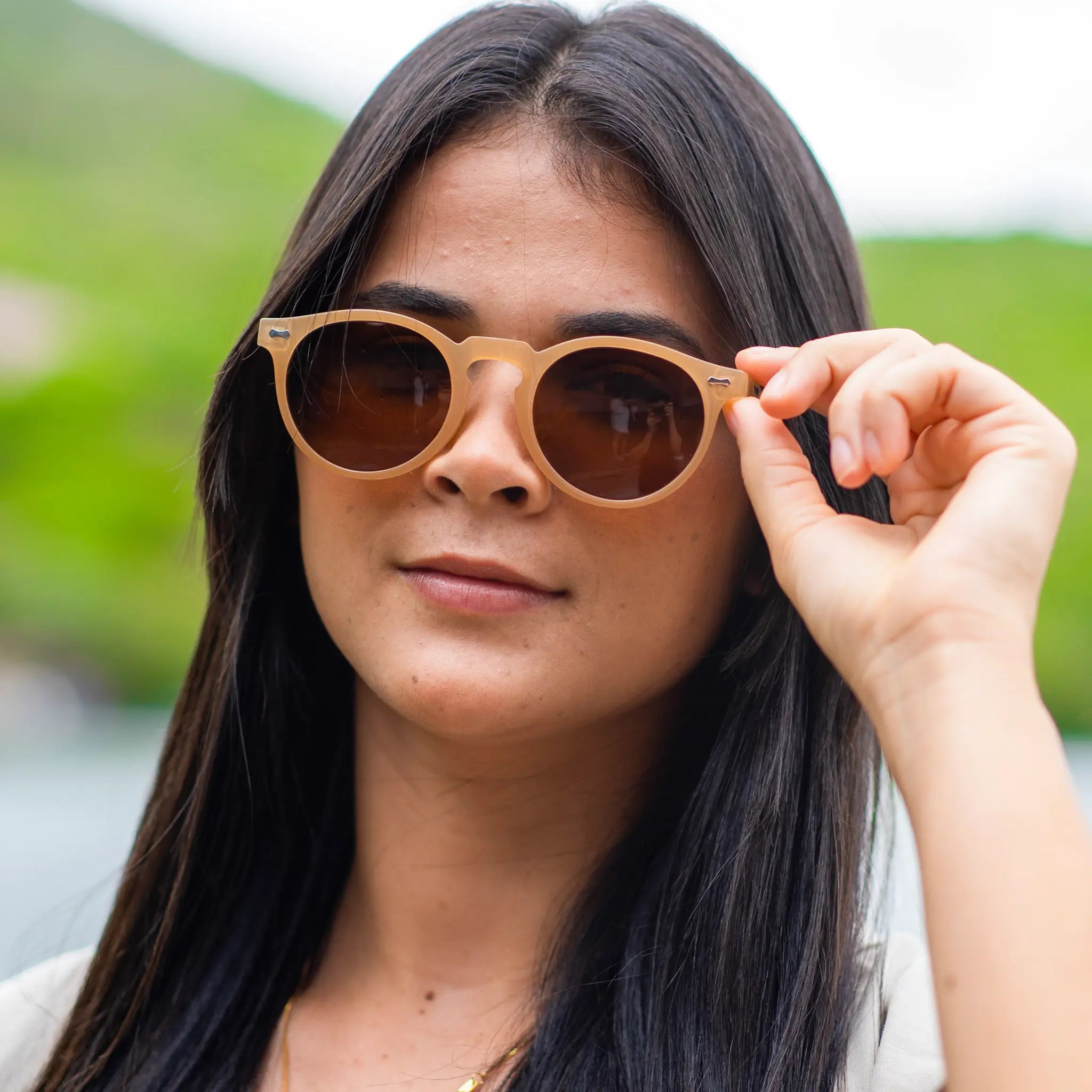 OCULOS_DE_SOL_VIVID_REVIERE_8