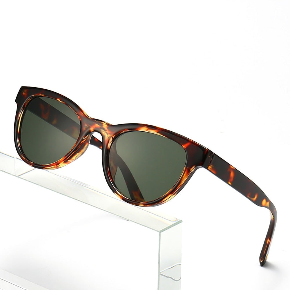 OCULOS_DE_SOL_LUCID_REVIERE_2